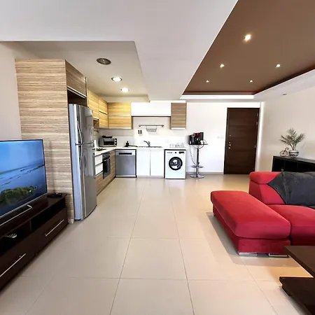 Mesa Luxe